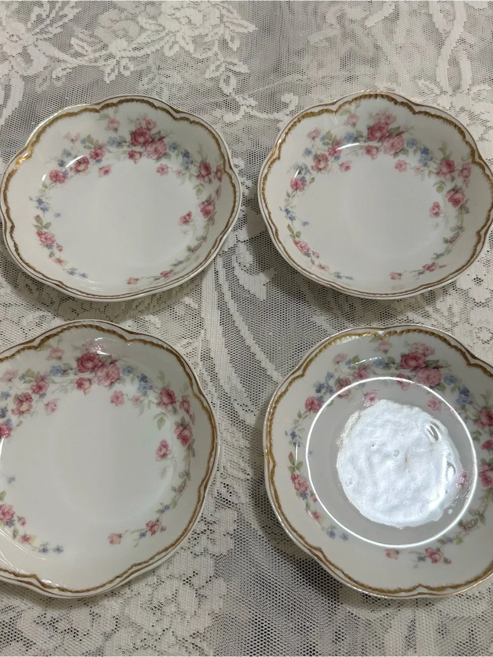 🔻🔻🔻sale Set of 4 Vintage Haviland Limoges Berry Bowls